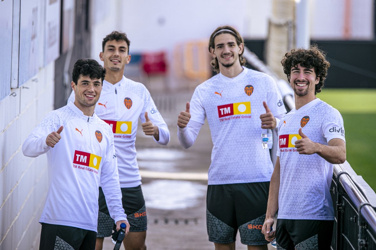 Valencia CF tweet media