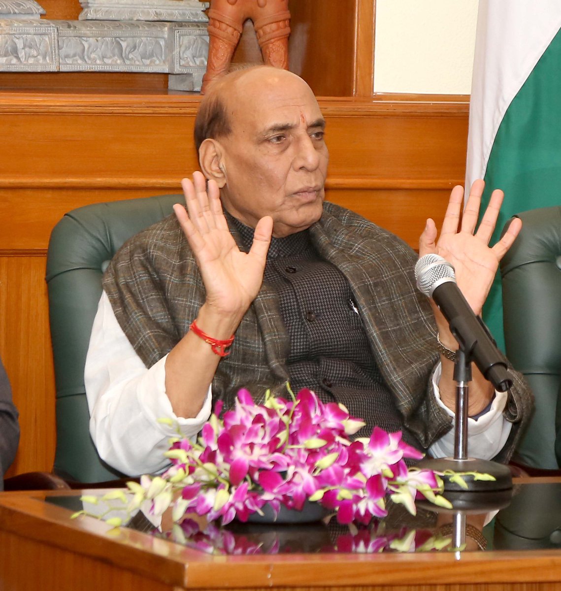 rajnathsingh's tweet photo. Delighted to interact with IFS probationers. These young officers have great conviction and tremendous energy to serve the country. My best wishes to them in their future endeavours. https://t.co/Coz5c5pdRp