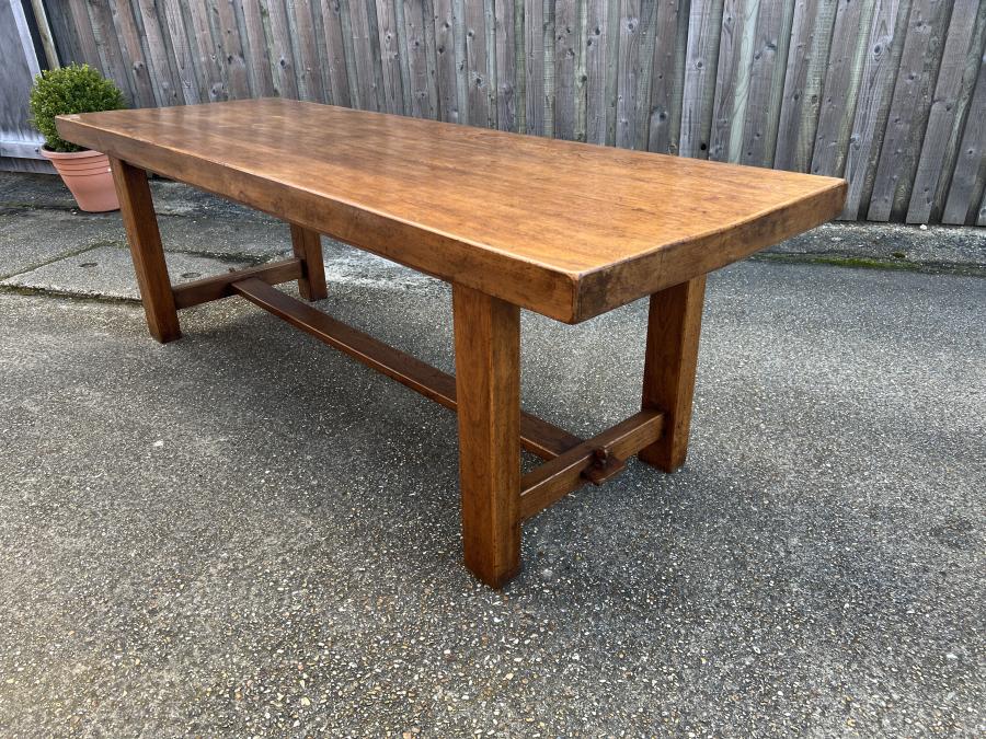 AntiqueTables1's tweet image. 19th Century Elm Normandy Table 

rb.gy/x4pzqf

#elmtable #antiqueelmtable #antiquediningtable #antique #furniture