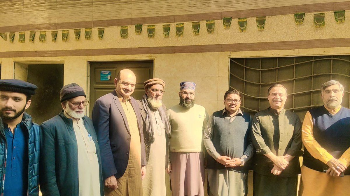 JunaidAnwarMNA's tweet photo. صاحبزادہ منعم حسنین صدیقی صاحب اپنے ساتھیوں سمیت پاکستان مسلم لیگ ن کے امیدواران محمد جنید انوار چوہدری صاحب اور چوہدری امجد علی جاوید صاحب کی بھرپور حمایت کا اعلان کردیا
.
.
.
#tobateksingh #na106 #pmln #junaidanwarch #junaidanwar
#economicdevelopment https://t.co/EJMLuKf8ba