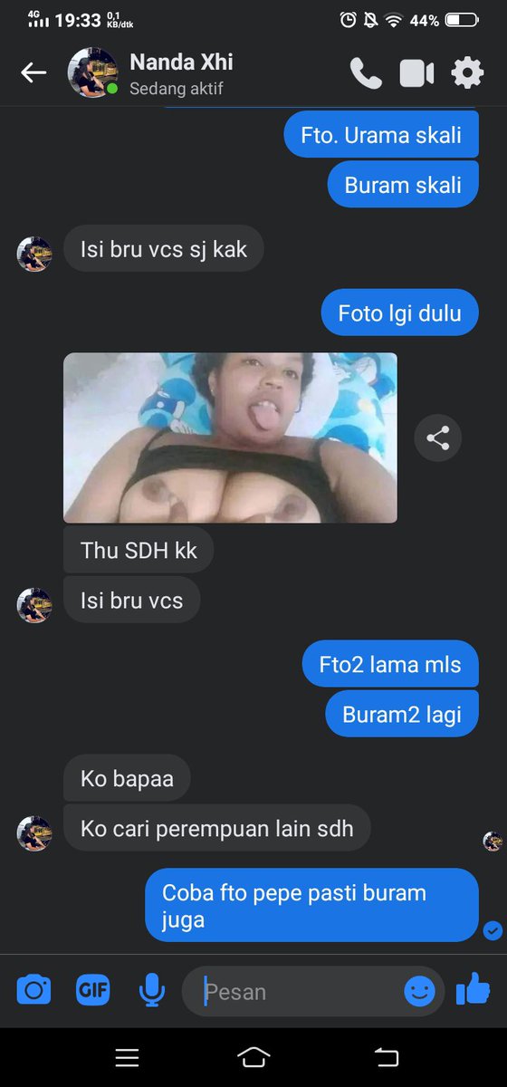TiaKiris's tweet photo. Serang suda perem jayapura pernakan ambon tinggal di polimak 1  kulia di jawa sana modal pulsa su bisa vc https://t.co/YL55XXuXYJ
