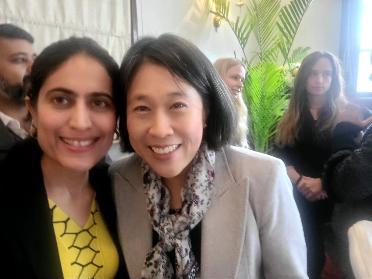 NehaaMehtaa's tweet photo. Recently had an insightful roundtable with U.S. Trade Representative Katherine Tai, discussing the critical roles of #WomenInTech, #GenderDiversity, and the impact of #SupperApps on global markets.
Presented her with a copy of "One Stop," now available everywhere! https://t.co/evJdO6qDCq