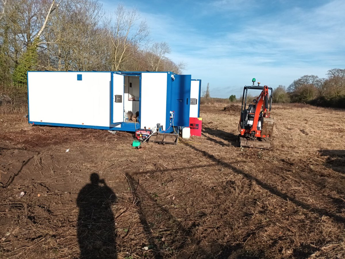 targetplant's tweet photo. It was a pleasure to help out the Ipswich Bus Shelter on a new community project, with the hire of a 1.5t digger and Strimmer! Really pleased we could help assist a local Charity! Do you require any plant and tools ? Please call 01206 844400 or 01473 233333. #planthireuk https://t.co/ttCDXAiCfM
