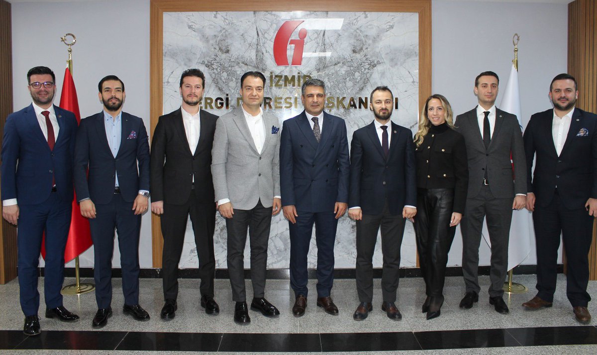 TÜGİAD Ege Şubesi Yönetim Kurulu Başkanı Sayın Engin KORKMAZ ve beraberindeki heyet, Vergi Dairesi Başkanımız Sayın Ömer ALANLI’ya ziyarette bulundular. <a href="/AlanliOmer/">Ömer Alanli</a> <a href="/enginkorkmz/">Engin Korkmaz</a> <a href="/TugiadEge2030/">TÜGİAD EGE</a>