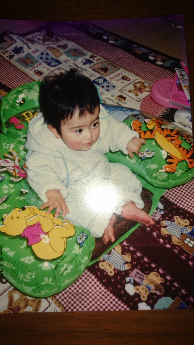 hs_0206's tweet photo. 本日2月6日、比嘉空人Lv.26になりました✨
2月6日産まれの26歳という事で、26がラッキーナンバーやなと勝手に思ってるので、好きな数字は？って聞かれたら26って答えようと思います(笑)
26歳の比嘉空人も宜しくお願いします🙇
#ソラトカケル
#ドクターストレッチ
#イオンモール鶴見緑地店
#d1wgp3
#鶴見がやってしまわれた
#バトンは繋ぐもの
#アイドルヲタトレーナー
#乃木坂46
#木村拓哉
#SnowMan
#SMAP
#ハンドボール
#毎日投稿1132日目