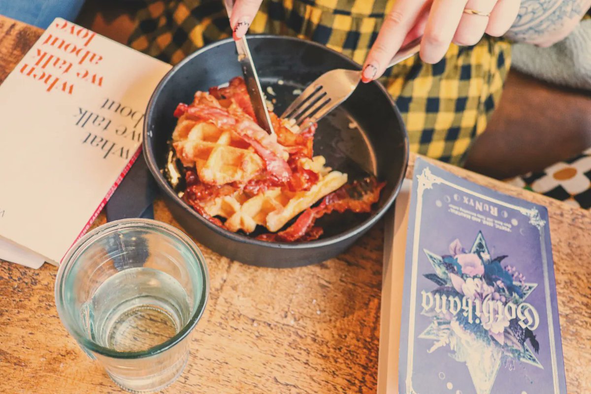 dookclub's tweet photo. We love book chat over breakfast at #dookclub 

#bookchat #BookTwitter https://t.co/UjVwmzY0SX