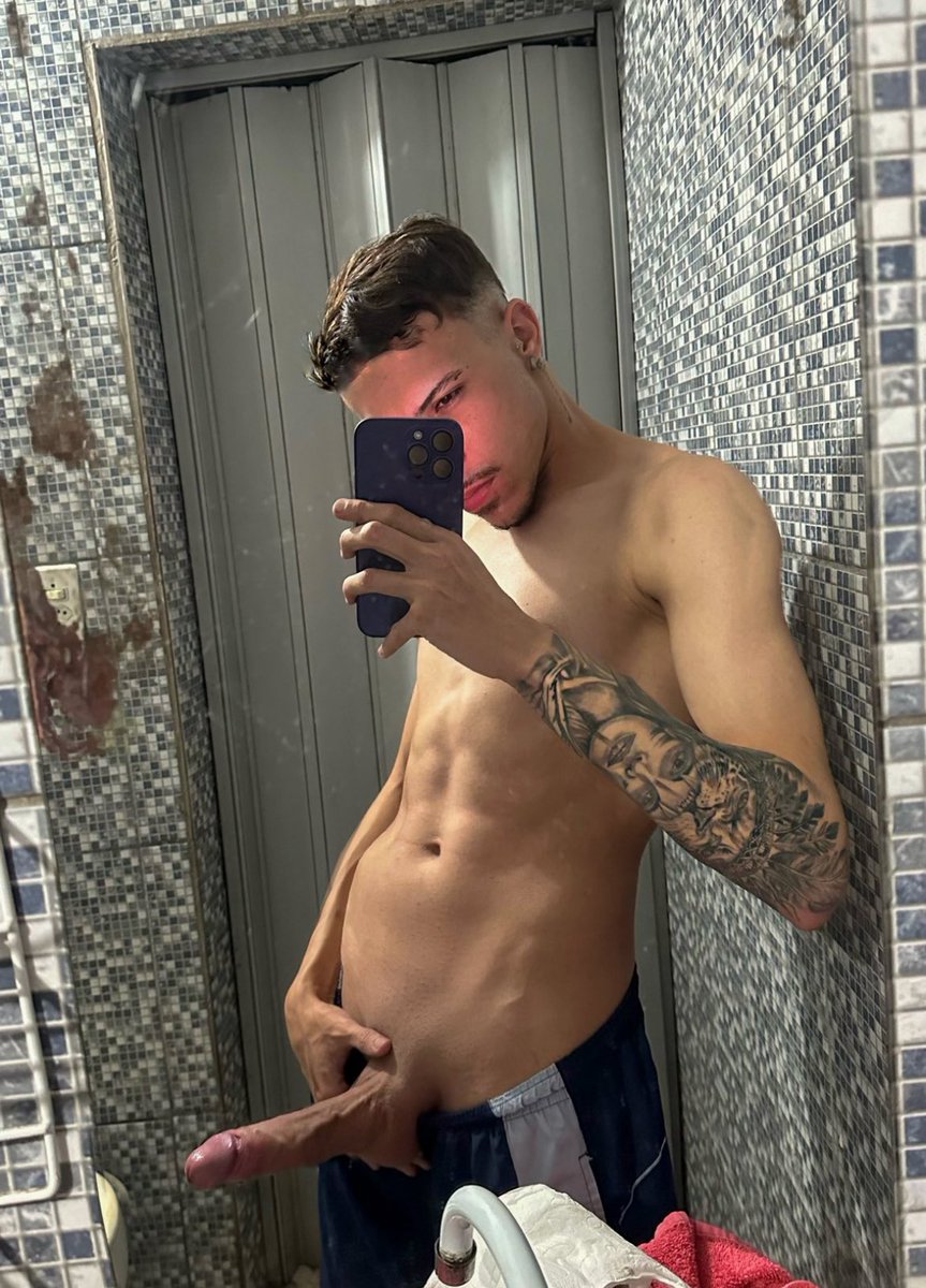 Roberto301500's tweet photo. 4 Boy Hot 🥵🔥🔥 https://t.co/5yjYOrdUW6