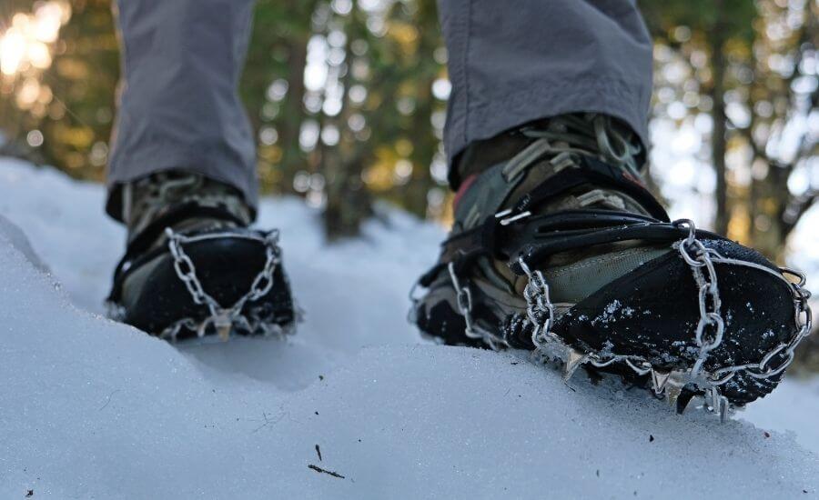InLoveWithBC1's tweet photo. Which Are The Best Microspikes For Hiking: https://t.co/qft47vSpuP https://t.co/GCkgaGMkyC