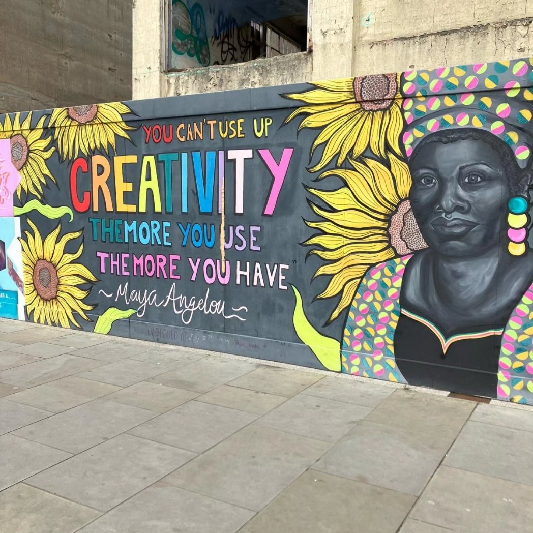 BelvoirIpswich's tweet photo. Battling the wind today 🌬🌬🌬 to walk to show an apartment but get to look at the beautiful artwork on #Ipswichwaterfront 🤩🤩🤩
.
.
#propertymanagement #graffiti #forsale #kesgrave #ravenswood #chantry #pinewood #woodbridge #felixstowe #stowmarket #ipswich #suffolk https://t.co/VZkyaUaZZQ