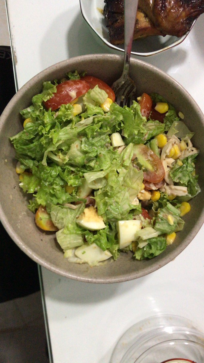 _ngocthang_'s tweet photo. miss you salad 🤤 https://t.co/qCw9Cyea2N