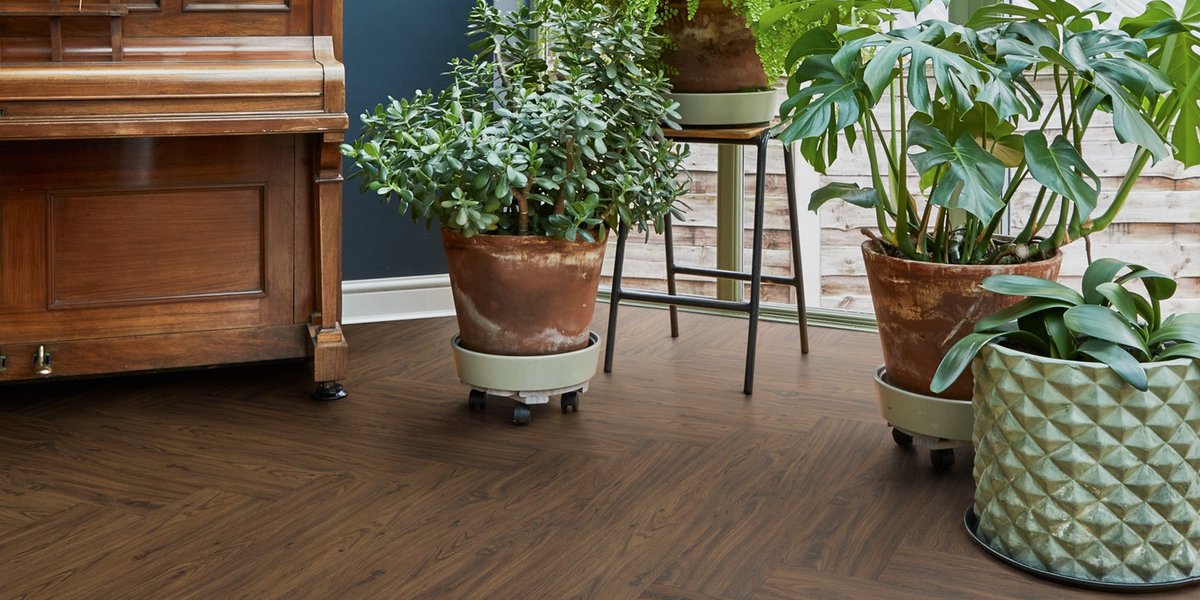 TLC LuxuryVinylTile tweet media