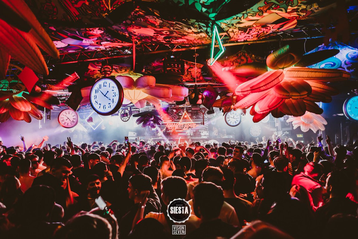 The Ministry of Sound Box before vs after we transform it into Wonderland 🤩🐇🌈🌸 

We are going BIG with this one 👀 Big production, big lineup, big shame if you missed out on tickets!! ⏰ They are flying!! ⚠️👉 ra.co/events/1840006

#housemusic #rave