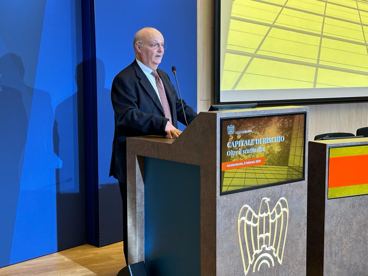 Assolombarda's tweet photo. "Le #PMI giocano un ruolo importante nell’#economia del Paese rafforzando un’identità tutta italiana riconosciuta nel mondo, ma l’elemento dimensionale rappresenta un fattore di vulnerabilità. Non abbiamo bisogno di meno PMI, ma di più imprese grandi e in grado di #competere a livello internazionale e #sostenere investimenti e #innovazione senza difficoltà" @PaoloGerardini VP e Presidente Piccola Industria #Assolombarda