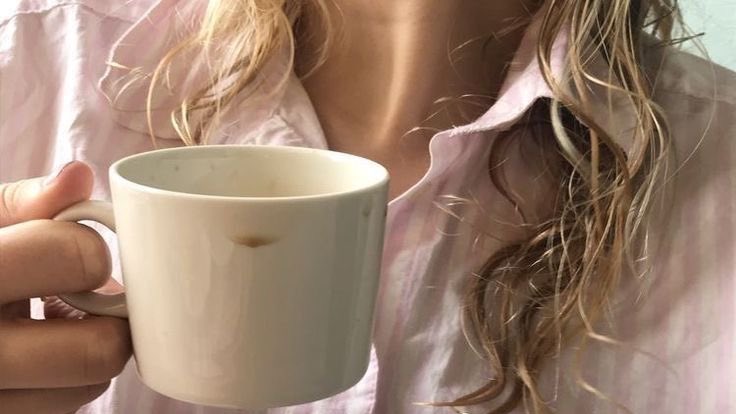 malusokay's tweet image. mornings at home 🥂