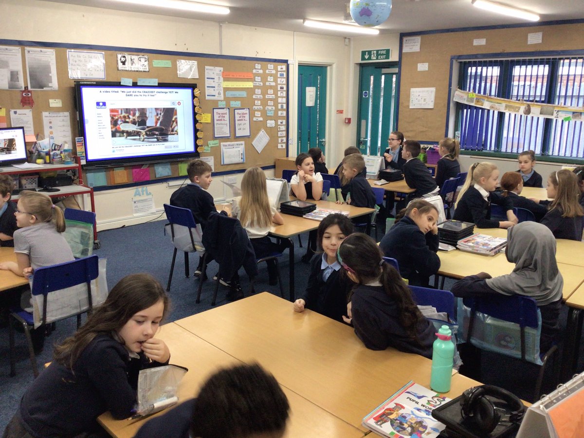 BuckinghamSch's tweet photo. π» As part of our learning around Safer Internet Day, #Year4 have been learning about how we can be influenced online, discussing if this is positive or negative and how we can deal with different situations. #buckinghamcomputing #buckinghamPSHE #SaferIntenetDay @UK_SIC https://t.co/mBQ3Ehw69N