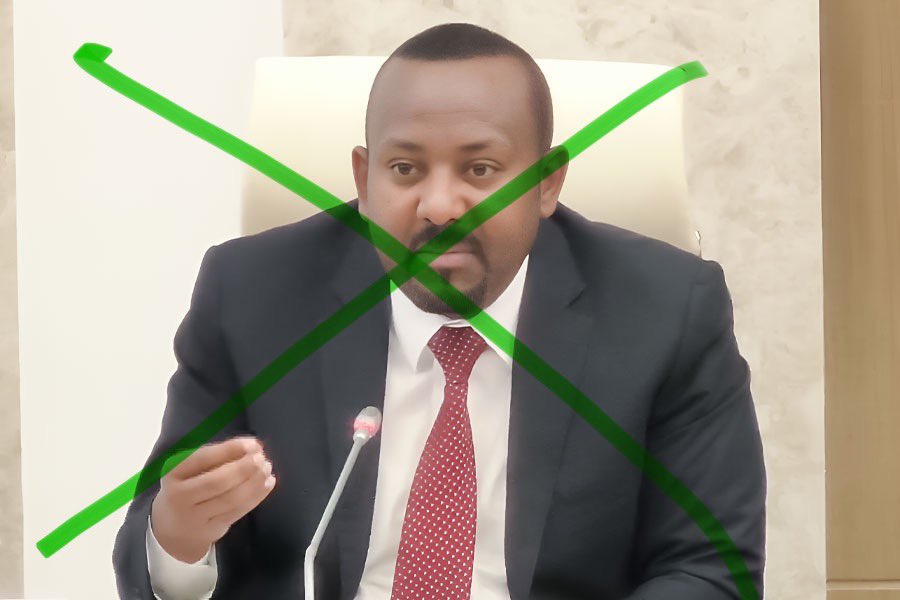 በትዕግስት ቁጭ ብሎ ይህ ፋሺስት የሚቀባጥረውን የሚያዳምጥ ካለ እሱ በጣም ጠንካራ ሰው ነው::  ድምፁን መስማት ራሱ ያማል!! እውቀት ዜሮ ትህትና ዜሮ ተናግሮ ማሳመን ዜሮ! ቀፎ ጭንቅላት!