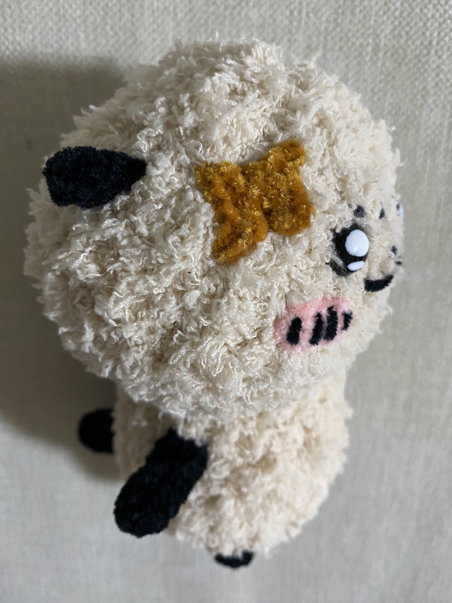 JUDY_DQX's tweet photo. ちいかわのラッコ編んでみた
顔と体に使った糸はセリアで買った毛糸🧶
#あみぐるみ https://t.co/UwUl3IW9z9