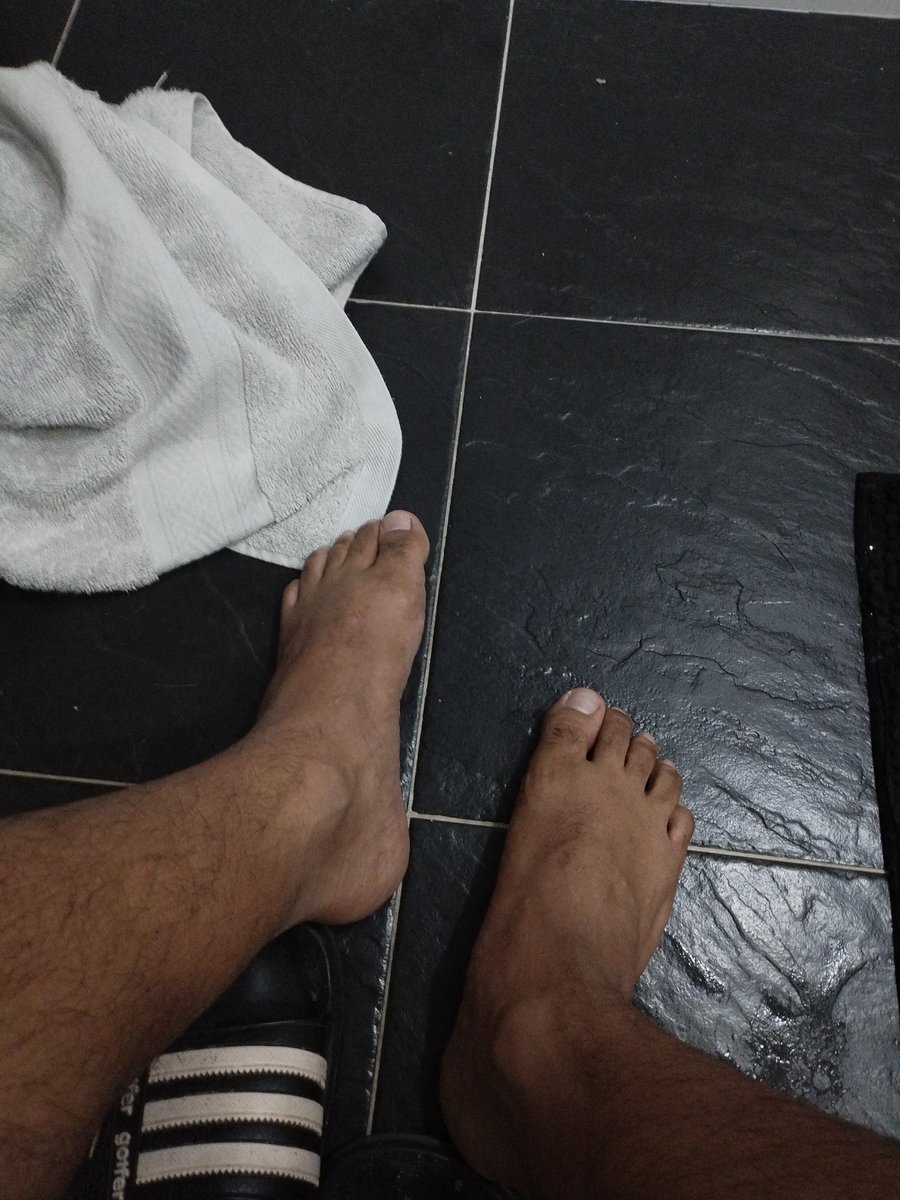 domcerdo's tweet photo. Necesito una perra chupando mis pies ya, acepta tu lugar de puta es el que perteneces
#cashmaster #taxfriday #findom #paypal #paypig #pagafantas #master #slave #gay #cashslave #sissy #cage #chastity https://t.co/JNIknZNLBd