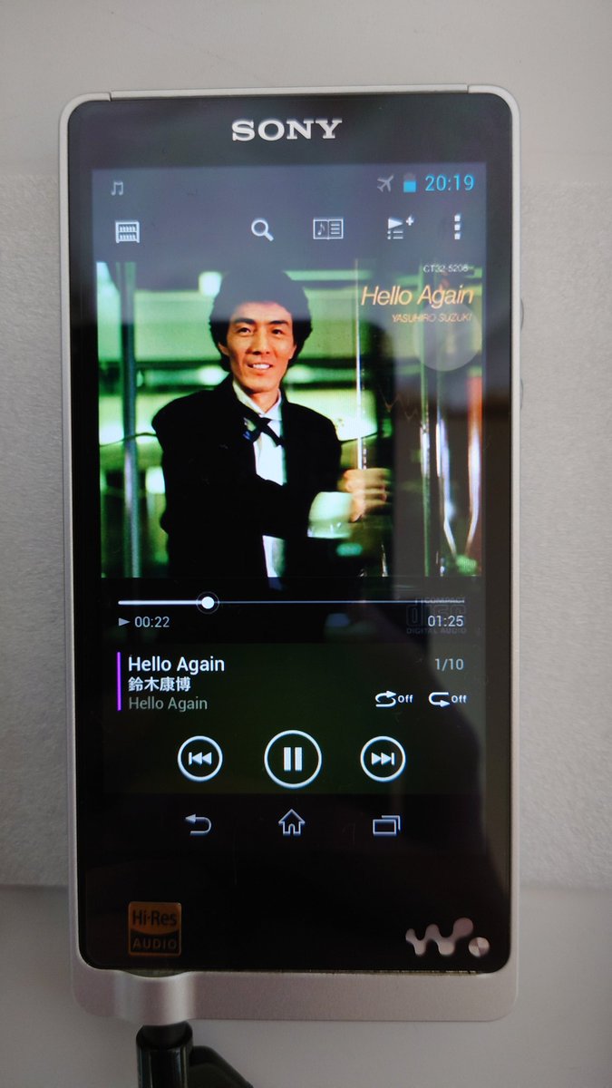 Music_peace_51's tweet photo. オフコースの元メンバーである鈴木康博さんの作品を「NW-ZX1」で聴いていきます🎧。
#SONY
#ウォークマン
#NWZX1
#ポタオデ
#鈴木康博 さん https://t.co/Nje3Ggb2Z6
