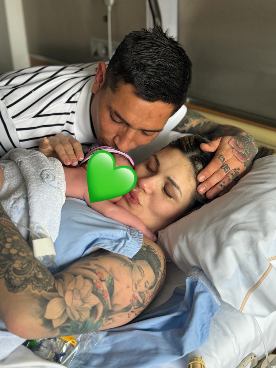Chimy_Avila9's tweet photo. Bienvenido al mundo, Lorenzo 💚🍼 https://t.co/yPOvAyPWW5