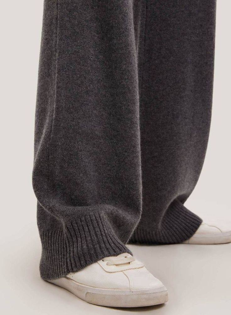 leoninethings's tweet image. Home office