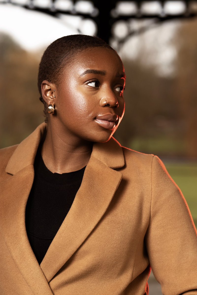 afeezyusufart's tweet photo. Thankful to the beautiful @zimali_b for lending her time for a TFP session. Enjoyed working with her as we create some images during a really winder afternoon in Luton.
#modelcollaboration #luton #canonphotography #canon #lightroom #photography #photogram #professional https://t.co/UaH3hZrSug