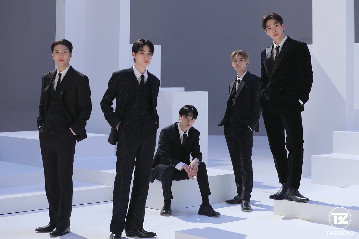 spain_theboyz's tweet photo. [📸][THE BOYZ] Behind del rodaje del MV de la Special Unit '덫' [Rat In The Trap]

🔑 https://t.co/jxiTTxr6UI

#THEBOYZ #더보이즈 #PHANTASY #덫 #RATINTHETRAP 
[060224 | 🍯] https://t.co/RpsfXfCAr1