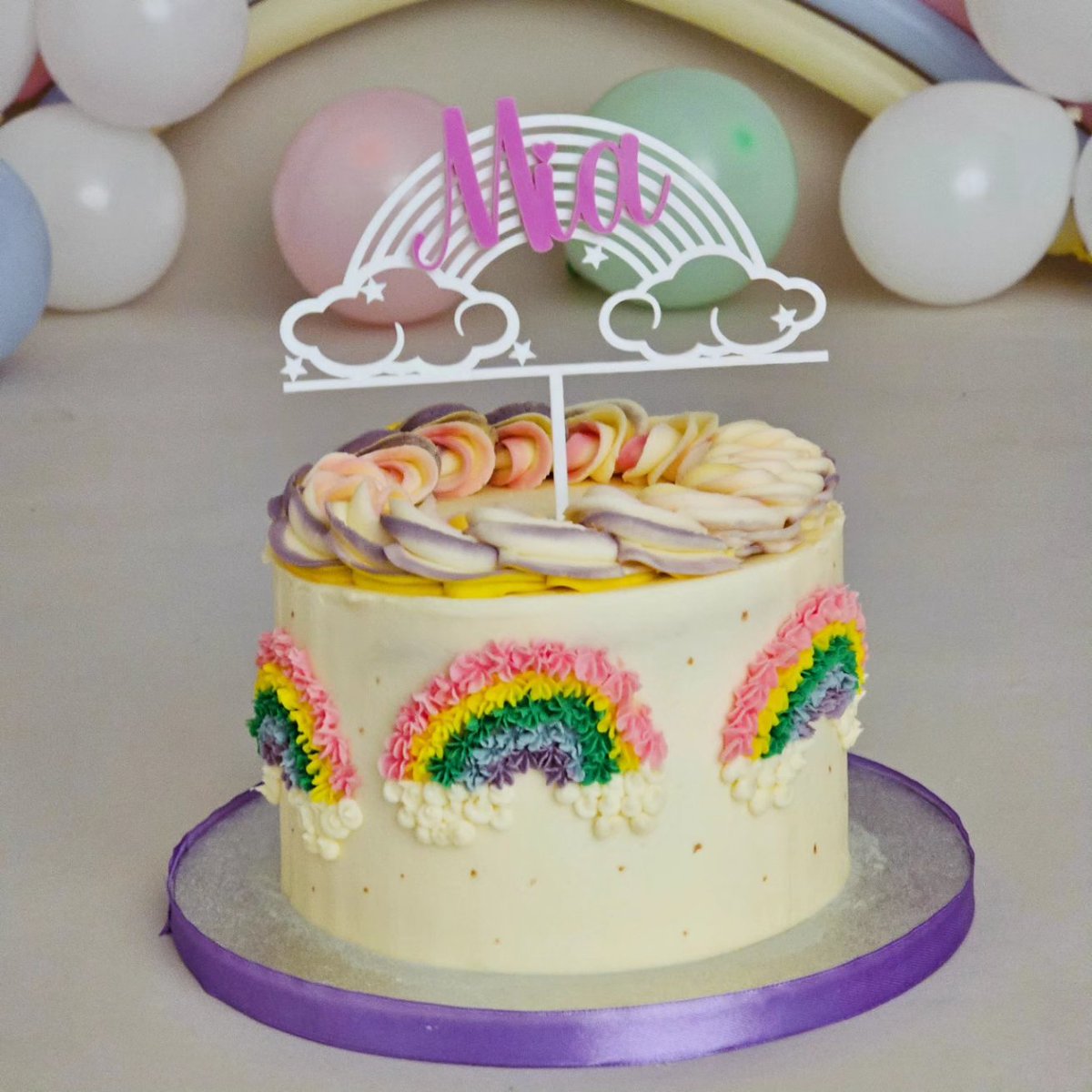 ShotAt's tweet photo. Happy Birthday Mia 
#cakes #cakesmash https://t.co/r7WKtcKHrA