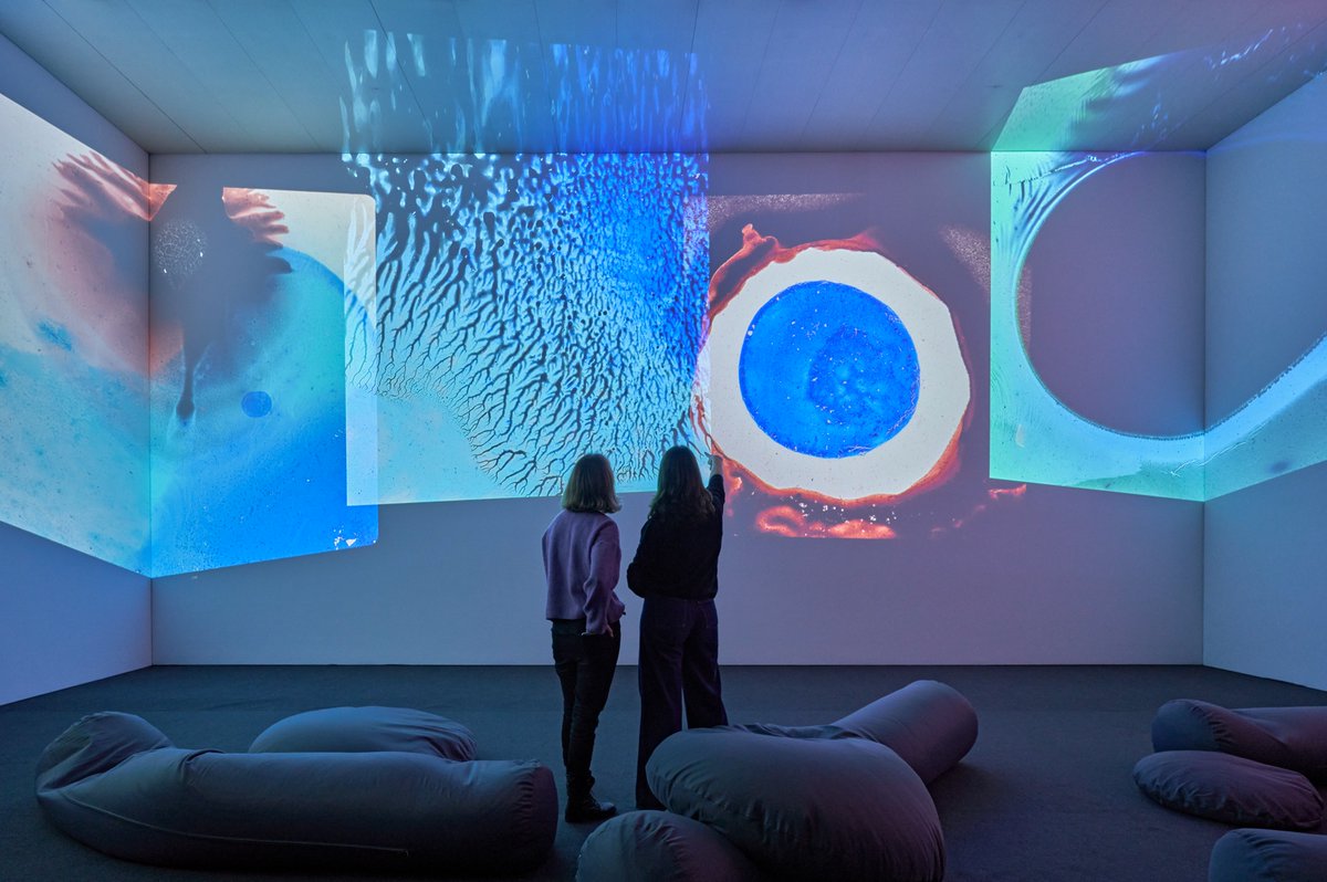 Discover Otto Piene's visionary quest for harmony and sustainability at the Museum Tinguely in Basel. The exhibition features Piene's floating sky art, mesmerizing media projections and immersive installations. Don't miss it!✨ #thisisbasel More info: basel.com/en/events-cale…