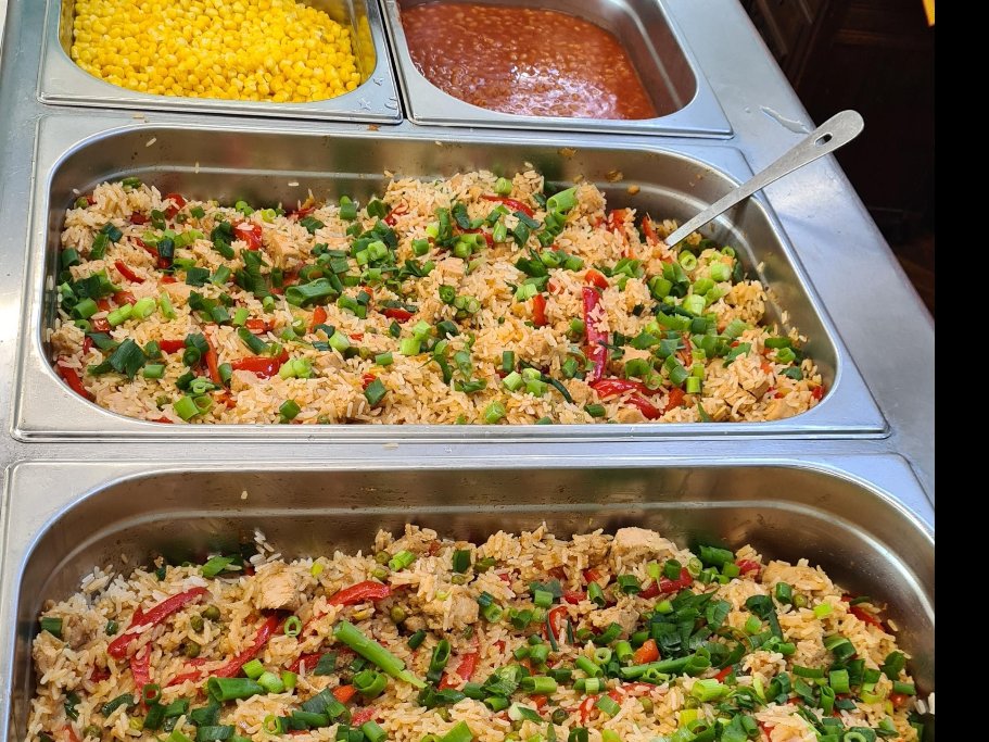 Chinese New Year at Southwold Primary School featured a delicious menu of chicken fried rice and Quorn fried rice with sweetcorn, followed by mango sorbet. Thanks to the Catering Team for putting on something special, the red dragons look brilliant. Happy Chinese New Year! 😋😀