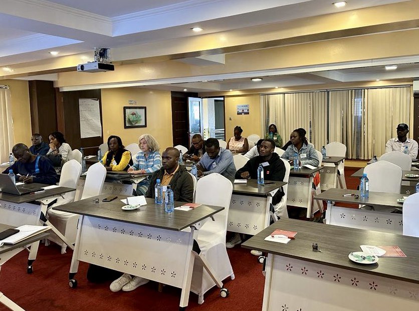 Interactive AGM for #UBPA last Thursday 1st February in #Nairobi 
Great discussions on pyrolysis carbonization, R&amp;D knowledge sharing, #prosopis use in displacement settings, enabling policies, #carbonfinance access. Congratulations to the growing briquettes sector community!