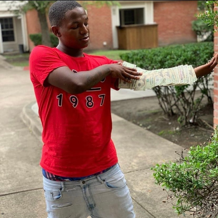 devaundrew2's tweet image. Mr BreadWinna💰🅿️