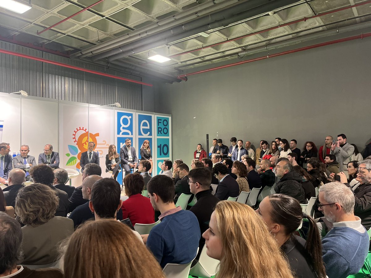 📍Pabellón 10

Esta ponencia sobre el Sistema de CAE: Casos de Éxito está elaborado por <a href="/mitecogob/">Transición Ecológica y Reto Demográfico</a> 

Según <a href="/mitecogob/">Transición Ecológica y Reto Demográfico</a> la eficiencia energética es emplear la tecnología para consumir menos energía, midiéndose a través del indice de intensidad energética 

#GENERA2024