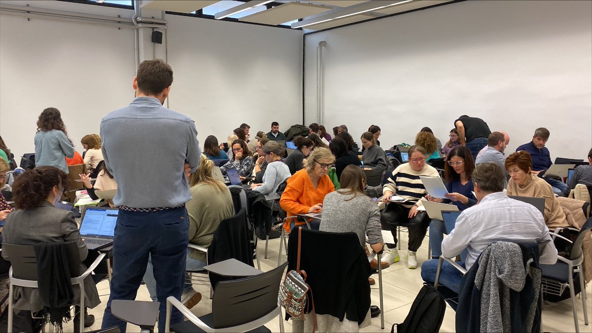 intdiba's tweet photo. 🧰🇪🇺 Eines i oportunitats de finançament UE d'interès local
✅💬 L'Oficina d'Europa i Estratègia Internacional de la @diba ofereix un taller pràctic durant la 4a edició del Seminari de fons europeus organitzat per @ACMunicipis @FMCmunicipis i @Diplocat #InternacionalDiba https://t.co/RFVU6lKiWr