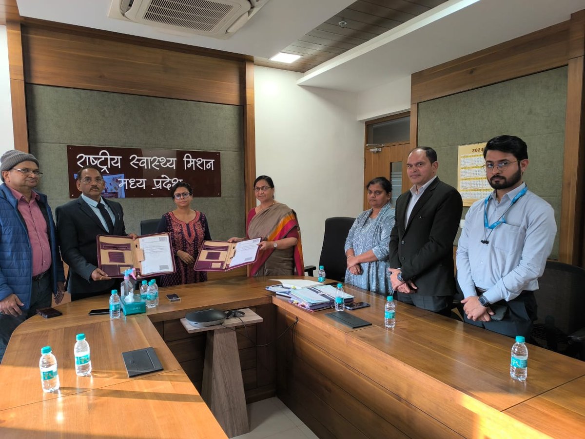 Under the vision of Pradhan Mantri TB Mukt Bharat Abhiyan @NCL_SINGRAULI partnered with @TbMadhya GoMP, pledging CSR support of 4.56 crores to combat TB in Singrauli through procurement of food baskets, MMU and CB NAAT machine #TBMuktBharat #EndTB #TBHaregaDeshJeetega #PMTBMBA