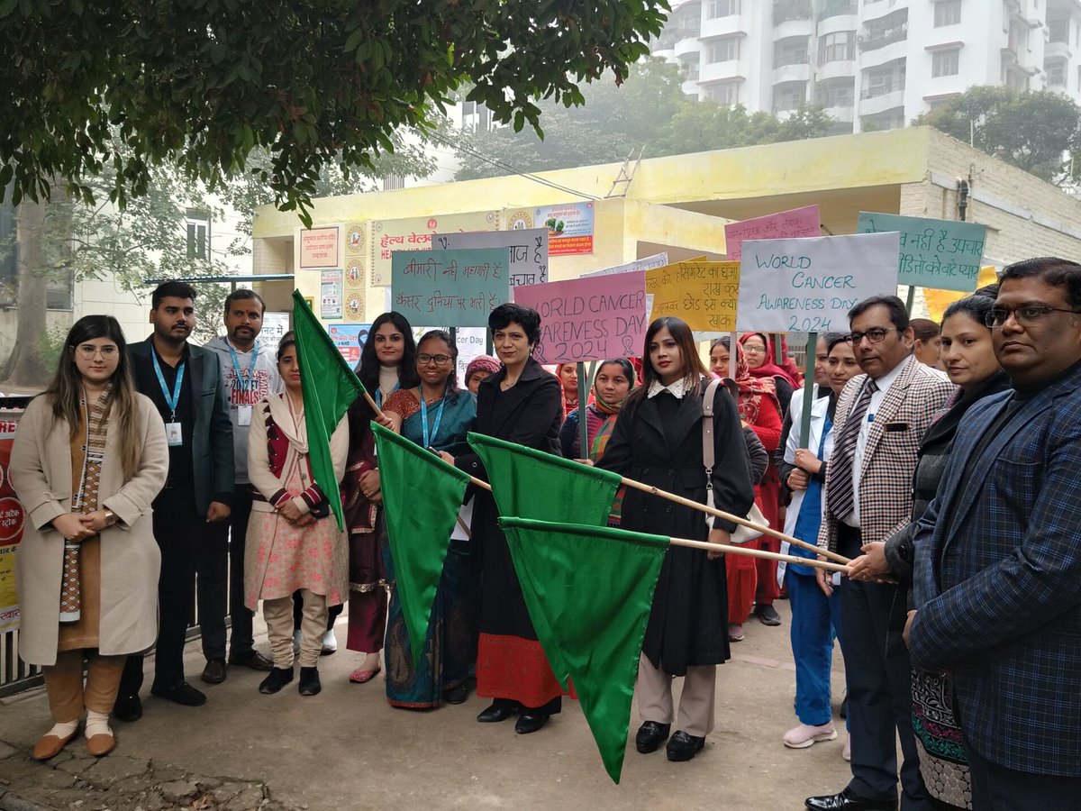 PPHF_Global's tweet photo. To celebrate #WorldCancerDay2024, @PPHF_Asia  yesterday organised #awarenesssession on #cancerscreening and #detection at Mullahera UPHC Gurgaon. This was part of #ProjectPRANAA supported by @bostonsci 
In another event at Chanderlok UPHC, we raised #Awareness through miking. https://t.co/CQR8yqba7z