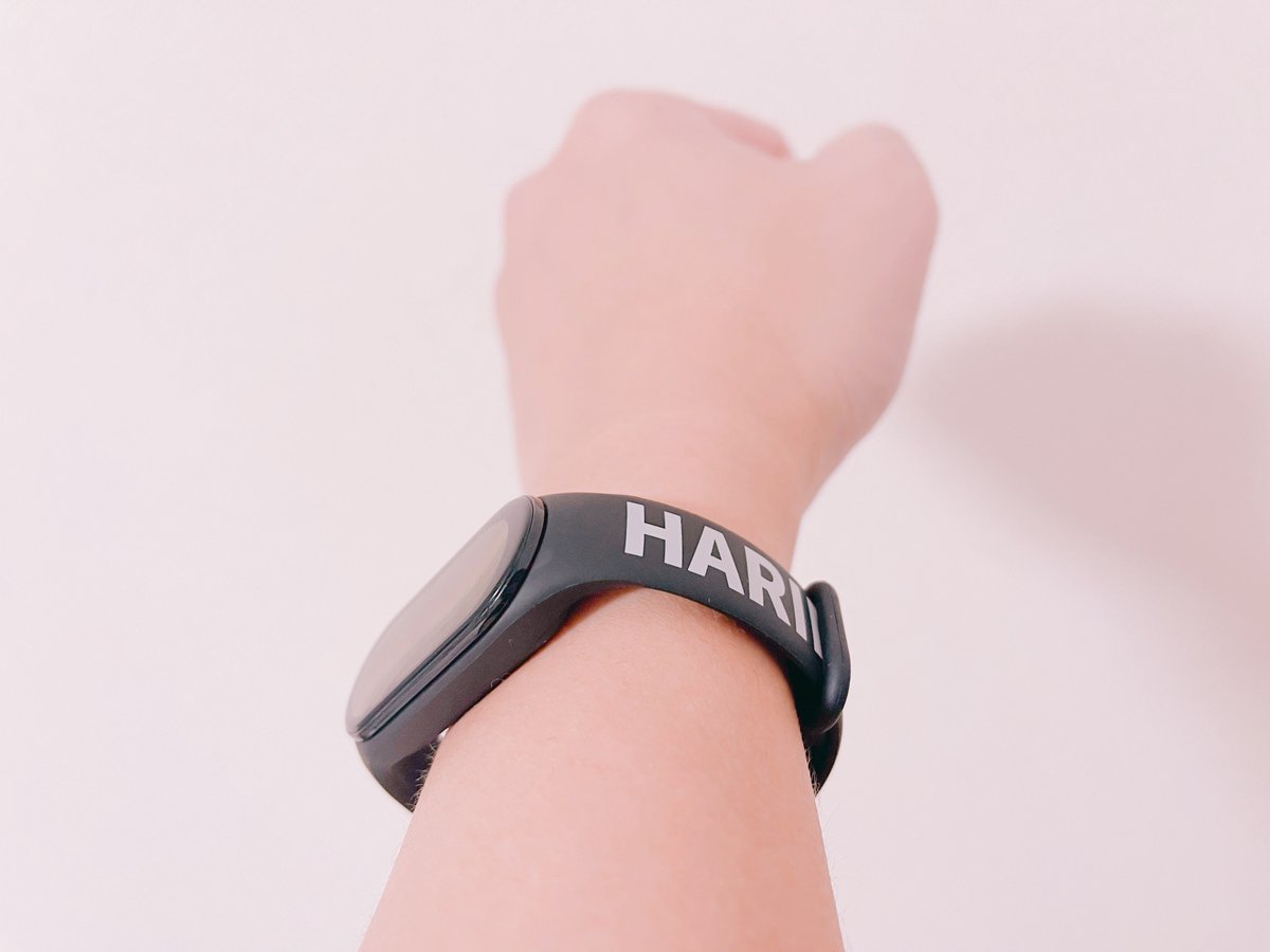 chokichoki37's tweet photo. とりあえず
黒と白どちらも購入✌︎🔥✨
#ハリネズミ #HARINEZUMI
#HARINEZUMIBand
#XiaomiMiBand7 #ミーバンド
#サウナ #サウナー https://t.co/rBMwEnUPIJ