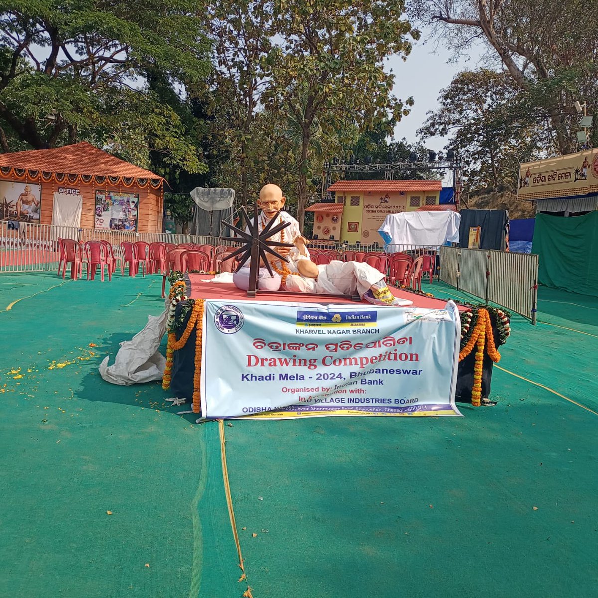 Shadow_Advt_Com's tweet photo. We are successfully executed the Odisha Khadi Mela from 27-Jan-2024 to 05-Feb-2024.
#eventplanner #eventdecor #eventplanning #everyone #corporateevents #corporate #corporatecatering #governmentevent #socialevents #khadimela #exihibition #convocation https://t.co/L1jowywkpP