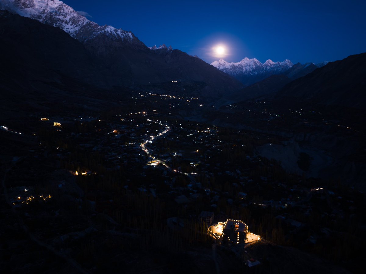 Noah | Noe Caffesse tweet media