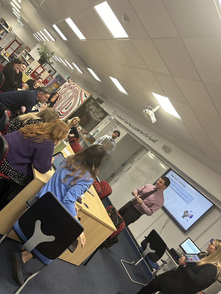 A great session led by Miss McDonald on skills - our L&amp;T focus of the month. Very interactive! <a href="/BraesHigh/">Braes High School</a>  <a href="/BraesModLang/">BraesModLang</a> #professionallearning #sharinggoodpractice
