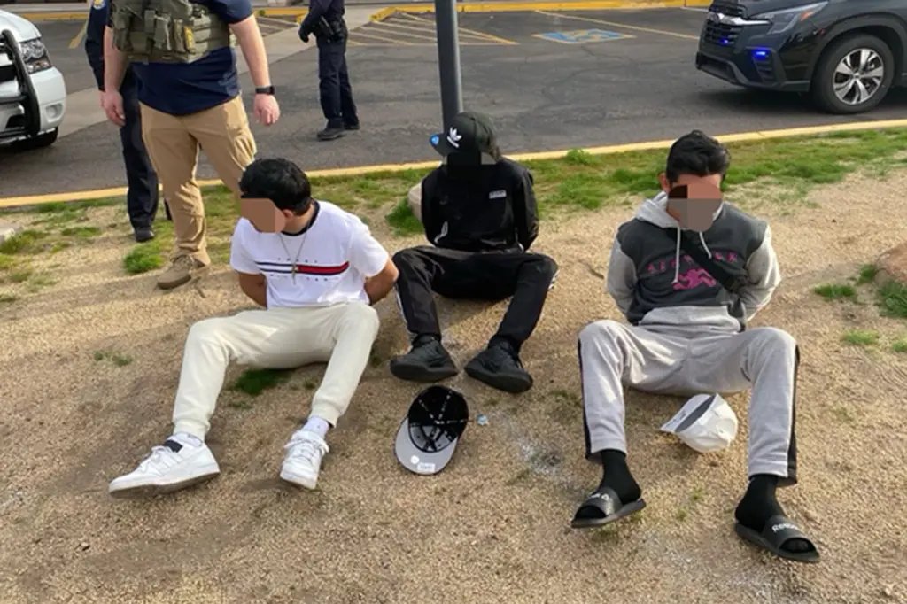 CollinRugg's tweet photo. NEW: Migrants involved in the New York City Police beating arrested by ICE agents in Phoenix, Arizona after fleeing New York. 

Good. Now deport them. 

Last week, the illegals were released without bail and fled the state. According to Fox News, the illegals were intercepted at a Greyhound bus station in Phoenix.

The four men allegedly gave fake names to a nonprofit group that helps migrants leave New York City in order to flee.

They are believed to be Darwin Andres Gomez, 19, Kelvin Servita Arocha, 19, Wilson Juarez, 21, and Yorman Reveron, 24.