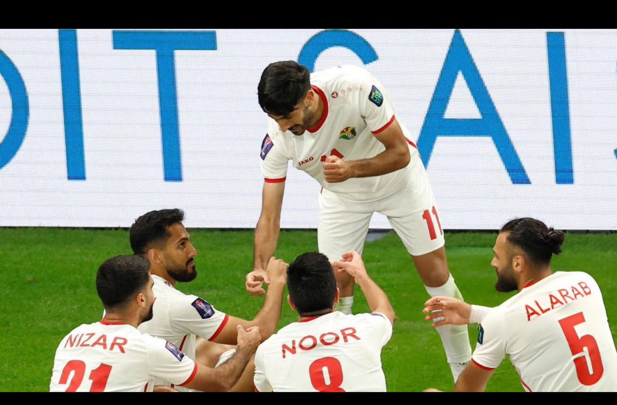 AmanBb60's tweet photo. يستاهلون النشامى 
الف الف مبرووك للشعب الأردني 
مرجله وبس 

 #الاردن_كوريا_الجنوبيه https://t.co/iX4SyAbT68