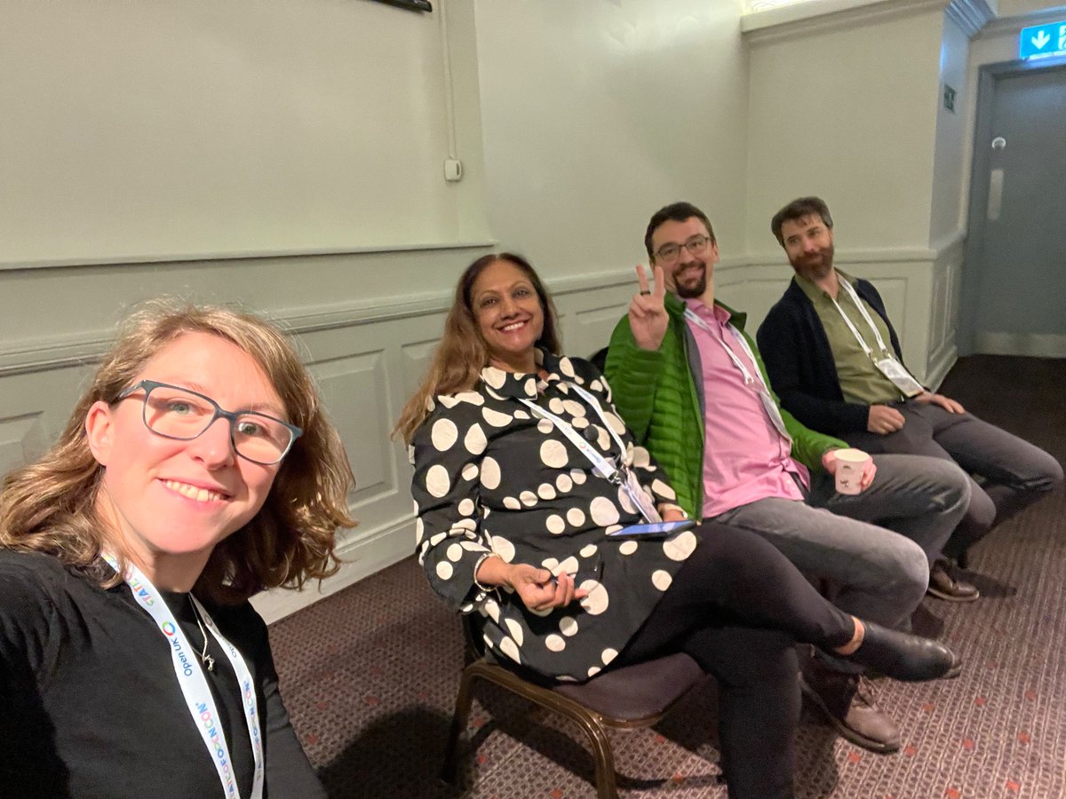 Ainekk0's tweet image. Great panel at #StateofOpenCon24 @openuk_uk on how #opensourceai development will look like with @rhatr, @nithyaruff and Dmitry Beliaev - first time having academia join the discussion! We all agreed that what we need is a way for thousands of people to collaborate on a model