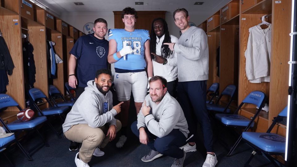 Had a great time in NYC on my official visit this weekend With @CULionsFB ! @Coach_Skjold @Coach_Poppe @CoachAJG @CoachManion_ @TCAAddisonFB @TCA_Addison @GregJohnston67 @HC_Hayes @J_Clint @That_Boi_Dhawk #RoarLionRoar #OnlyHere