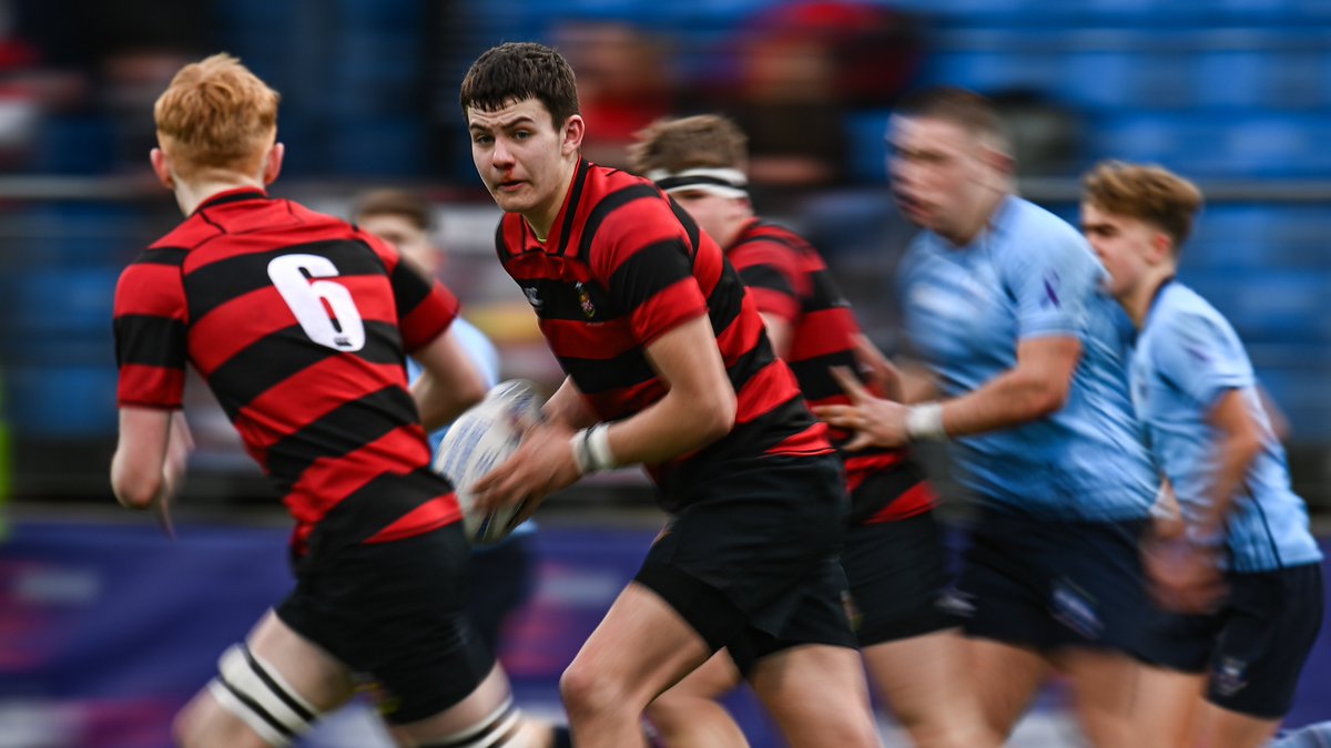 ✍️ | 𝙈𝙖𝙩𝙘𝙝 𝙧𝙚𝙥𝙤𝙧𝙩. St Michael's College are into the last eight of the @bankofireland Leinster Schools Junior Cup after getting past Kilkenny College in #EnergiaPark today. 🔖 | Match report here ➡️ t.ly/xqzcw #NeverStopCompeting