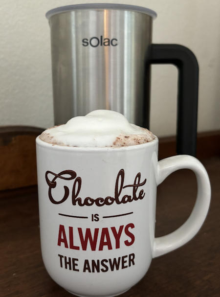 SolacUsa's tweet photo. Chocolate is always the answer. For making hot chocolate, Solac PRO FOAM is always the answer. #WhatWeDoWeDoWell #frother #hotchocolate #chocolate https://t.co/vIJJzvTNgz