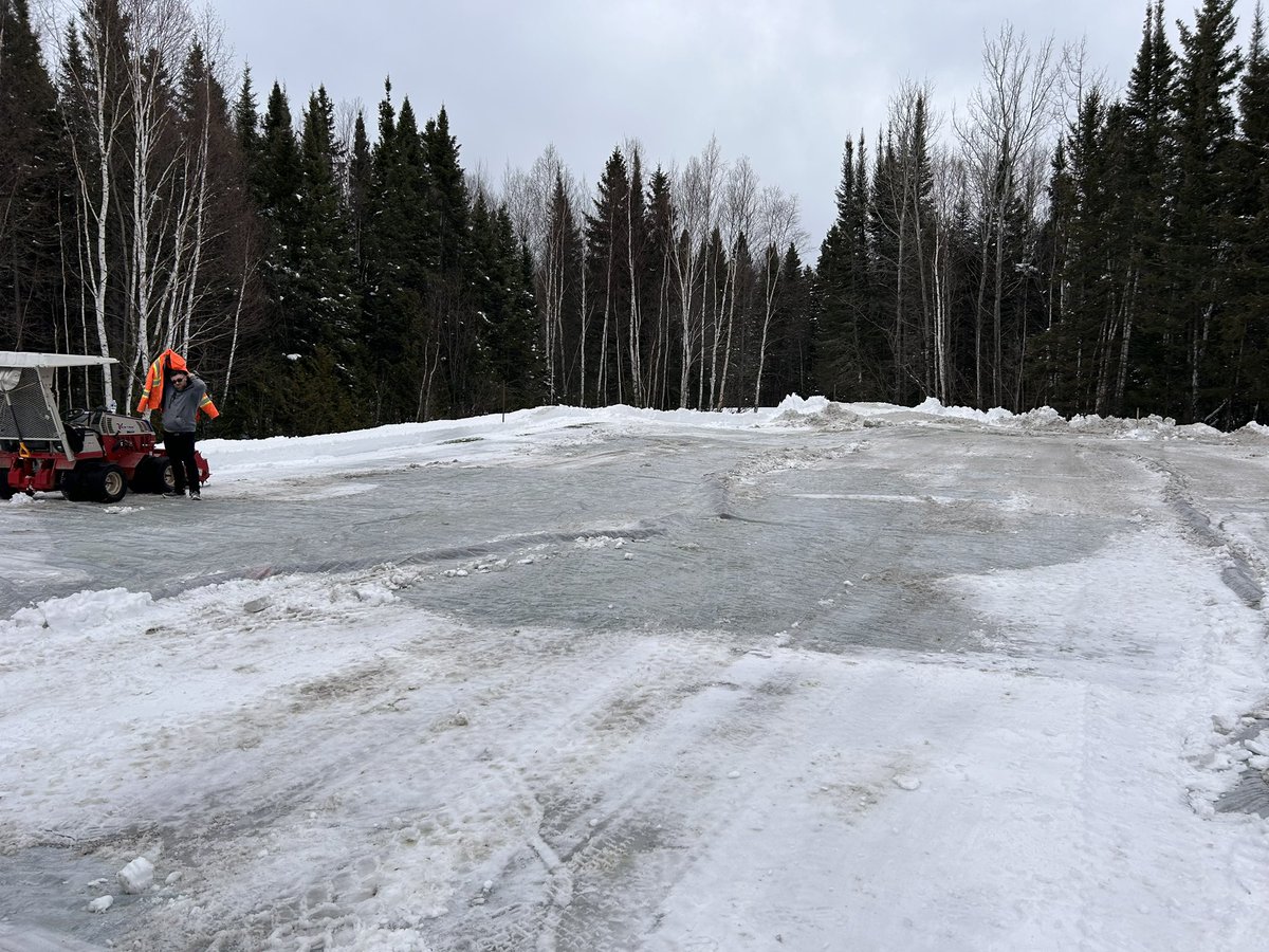 Took advantage of some unusual warm weather last week to remove ice off one of our greens. This ice layer was roughly 50-60 days old. Early spring ? #turf #northernOntario #spruceneedlesgolfclub #Timmins
