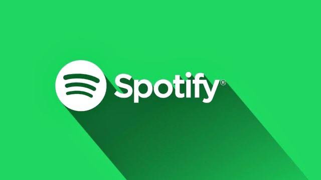 PortalPostBR's tweet photo. ‘Candy Paint’ agora também faz parte do time do bilhão do Spotify!

Essa é a décima primeira música de Post Malone a atingir o marco de 1 bilhão de streams na plataforma.

Das 11 músicas na casa do bilhão, 7 são solo. https://t.co/SL0YzCdB27