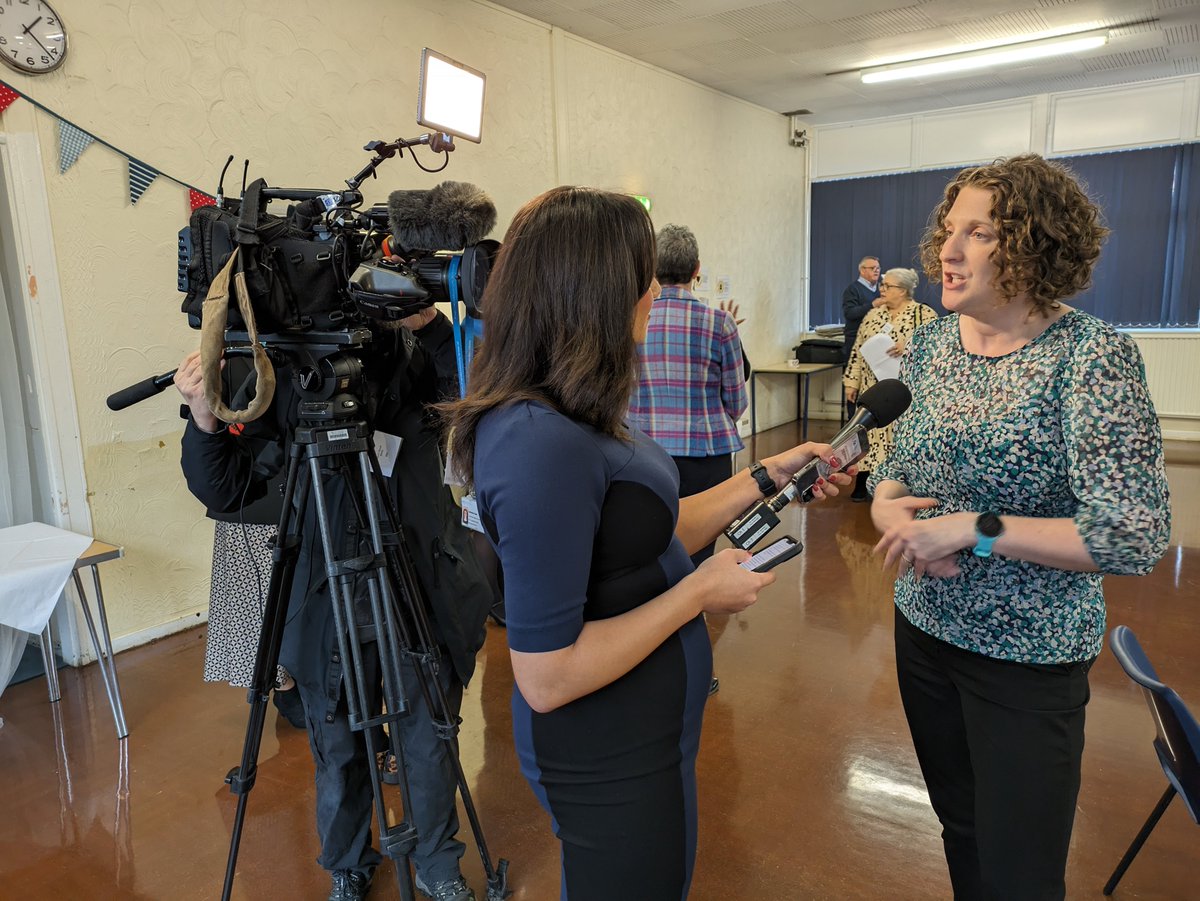 Nottingham+Nottinghamshire Integrated Care System (@notts_ics) on Twitter photo Look out for a story on <a href="/bbcemt/">BBC East Midlands</a> tonight following a visit from her Royal Highness, The Princess Royal. She came to Nottingham to learn how mental health occupational therapists are helping people.
<a href="/theRCOT/">Royal College of Occupational Therapists</a> <a href="/NottmWestPCN/">Nottingham West Primary Care Network</a> <a href="/pics_primary/">PICS - Primary Integrated Community Services</a> Look out for a story on <a href="/bbcemt/">BBC East Midlands</a> tonight following a visit from her Royal Highness, The Princess Royal. She came to Nottingham to learn how mental health occupational therapists are helping people.
<a href="/theRCOT/">Royal College of Occupational Therapists</a> <a href="/NottmWestPCN/">Nottingham West Primary Care Network</a> <a href="/pics_primary/">PICS - Primary Integrated Community Services</a>
