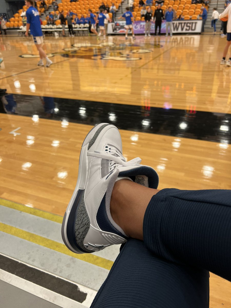 BIG SHOTS West Virginia Reign Elite (@wvreignhoops) on Twitter photo Ripley/Buckhannon Upshur here at the @ParMarShootout with the Elite’s <a href="/StraderIan/">Ian Strader</a> suiting up for the Bucs. Unsigned 2024 6’4” SF 😈 Ripley/Buckhannon Upshur here at the @ParMarShootout with the Elite’s <a href="/StraderIan/">Ian Strader</a> suiting up for the Bucs. Unsigned 2024 6’4” SF 😈